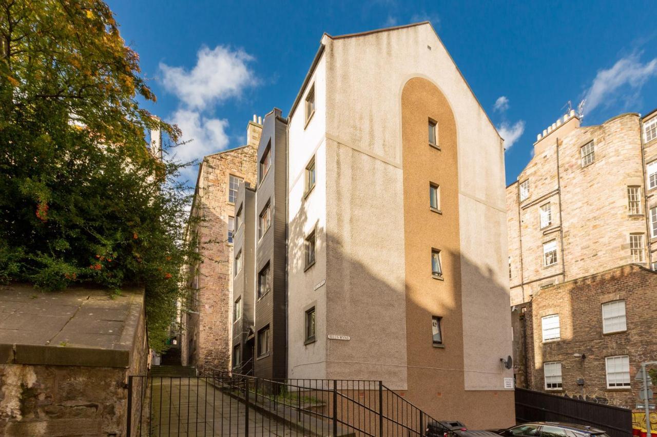 Joivy Chic Apartment In The Heart Of The Royal Mile Edinburgh Exterior photo