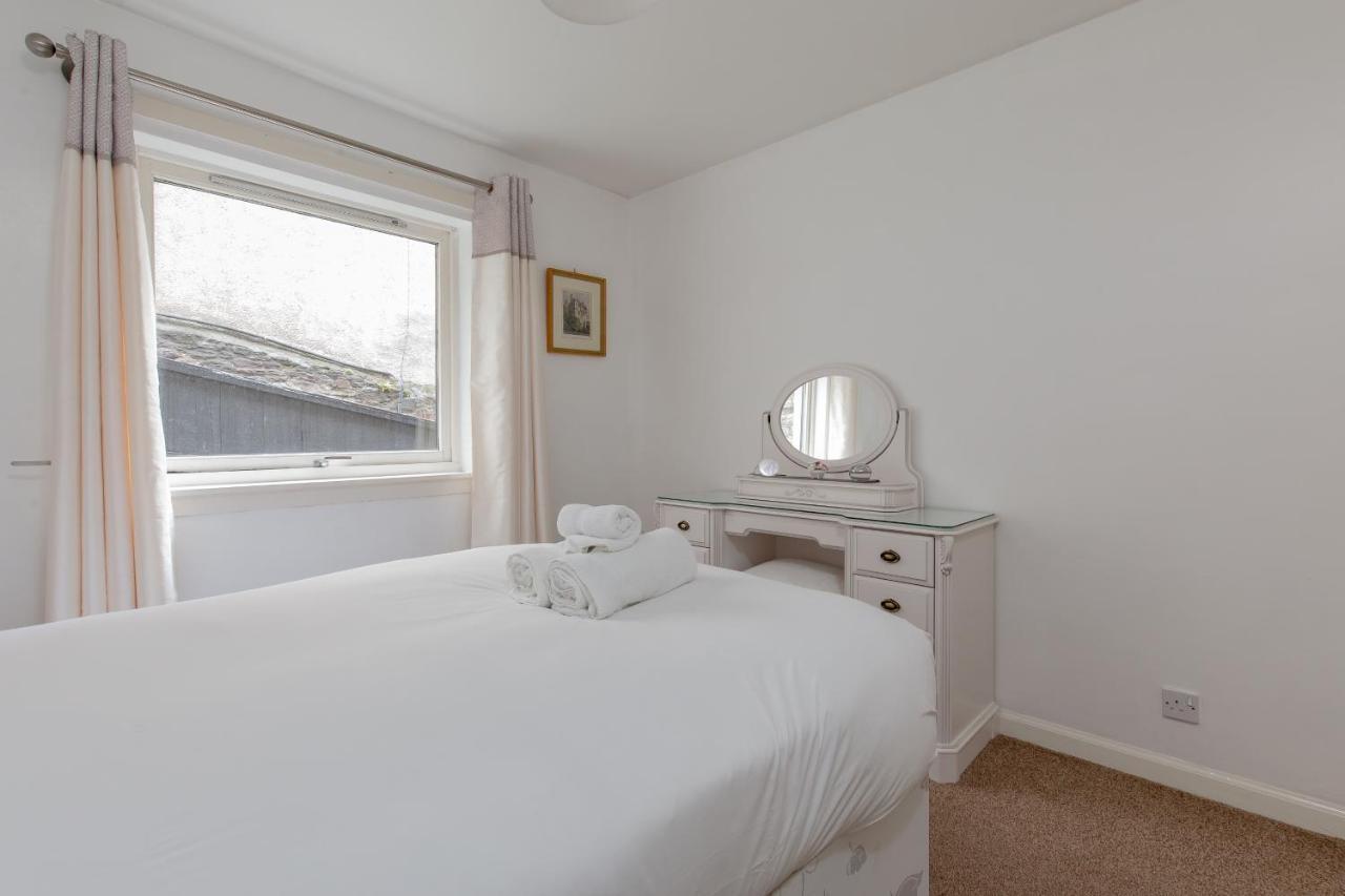 Joivy Chic Apartment In The Heart Of The Royal Mile Edinburgh Exterior photo